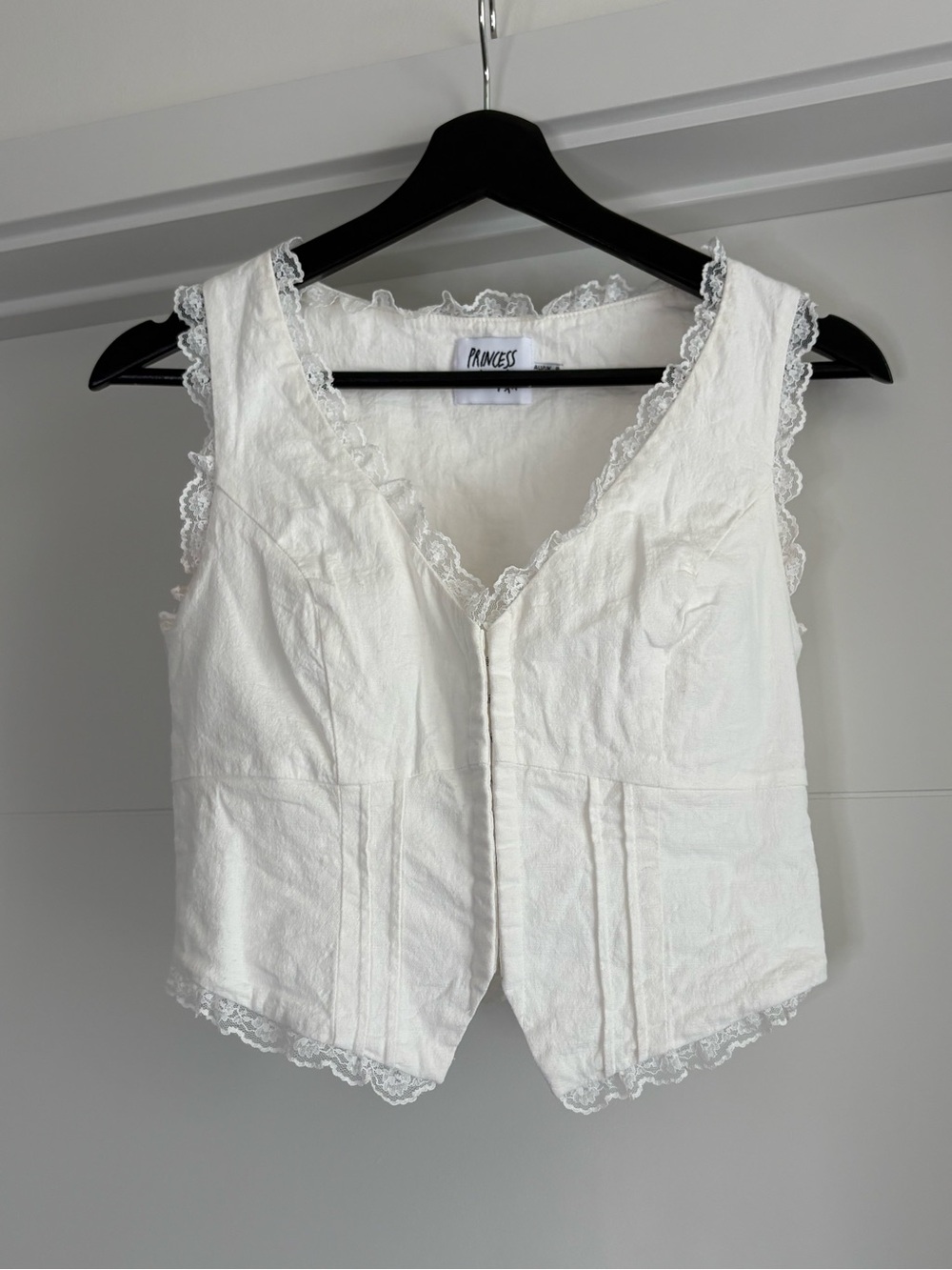 Princess Polly Silvanna Lace Trim Crop Top Tank - Picture 3 of 7